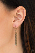Load image into Gallery viewer, "TRIPLE SHIMMER" BRASS NECKLACE