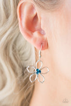 Load image into Gallery viewer, Hoppin Hibiscus - Blue Necklace &amp; Earrings Set
