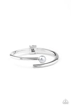 Load image into Gallery viewer, Industrial Impact Silver Bracelet
