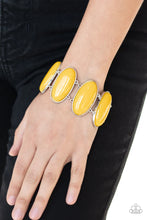 Load image into Gallery viewer, Power Pop - Yellow
