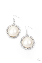 Load image into Gallery viewer, Esteemed Elegance - White Large Pearls
