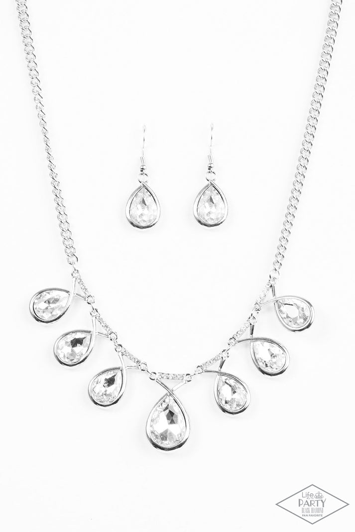 Love At FIERCE Sight - White Necklace & Earrings Set