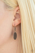 Load image into Gallery viewer, Trinket Trend - Silver Necklace &amp; Earrings Set
