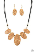 Load image into Gallery viewer, Natures Finest - Gold Necklace &amp; Earrings Set
