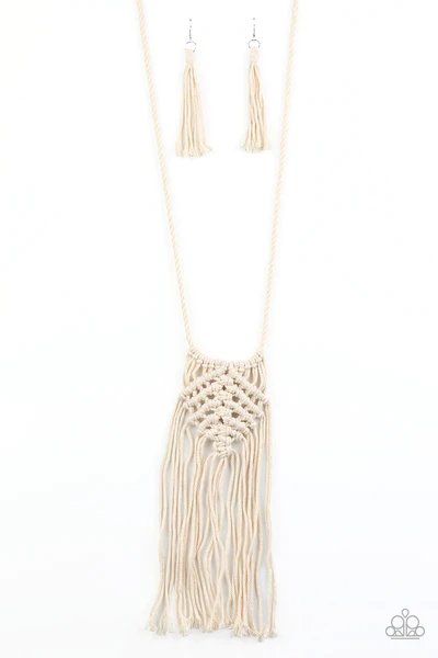 Macrame Mantra-White